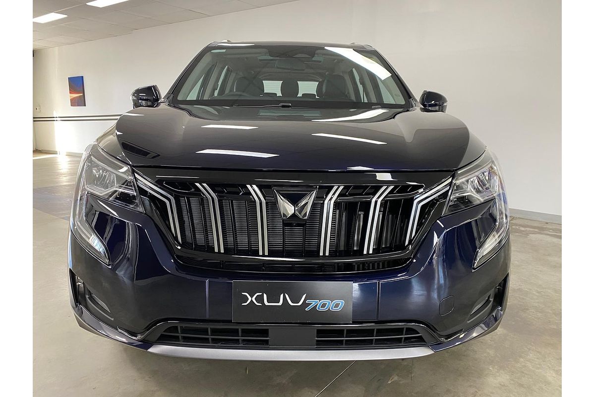 2026 Mahindra XUV700 AX7L