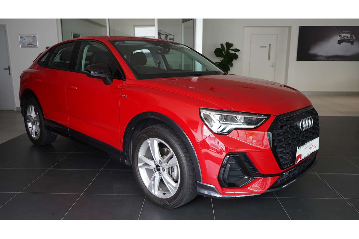 2021 Audi Q3 35 TFSI S line F3