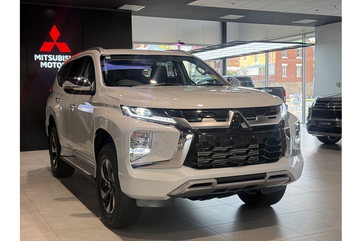 2025 Mitsubishi QG Pajero Sport EXCEED 2.4D 8AT 4WD 7S