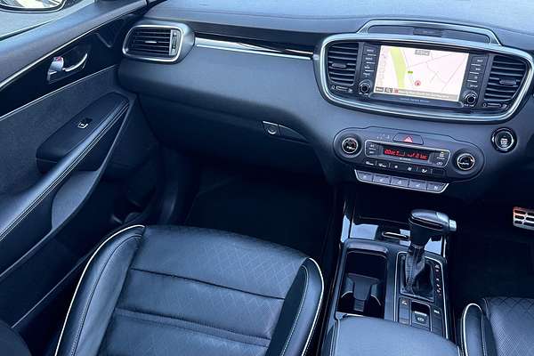 2019 Kia Sorento GT-Line UM thumb-18