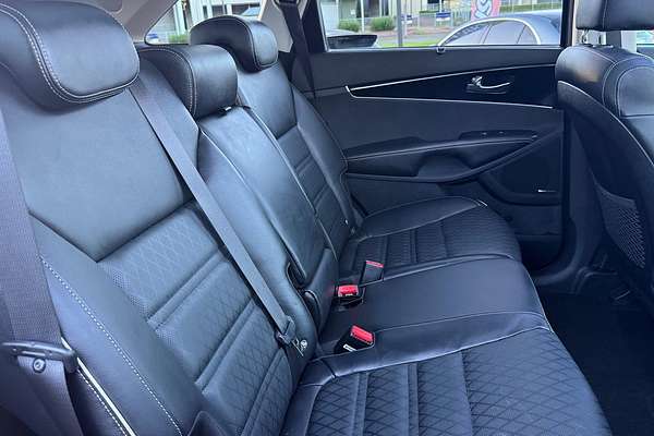 2019 Kia Sorento GT-Line UM thumb-21