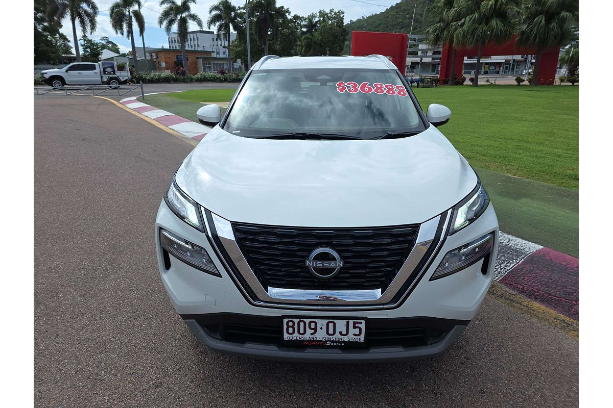 2025 Nissan X-TRAIL ST T33