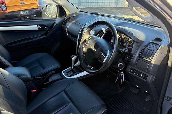 2018 Isuzu D-MAX LS-T High Ride Rear Wheel Drive thumb-5