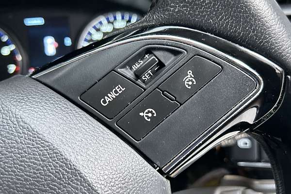 2019 Mitsubishi Outlander ES ZL thumb-16