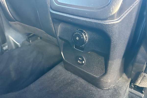 2023 Ford Everest Sport 3.0L thumb-27