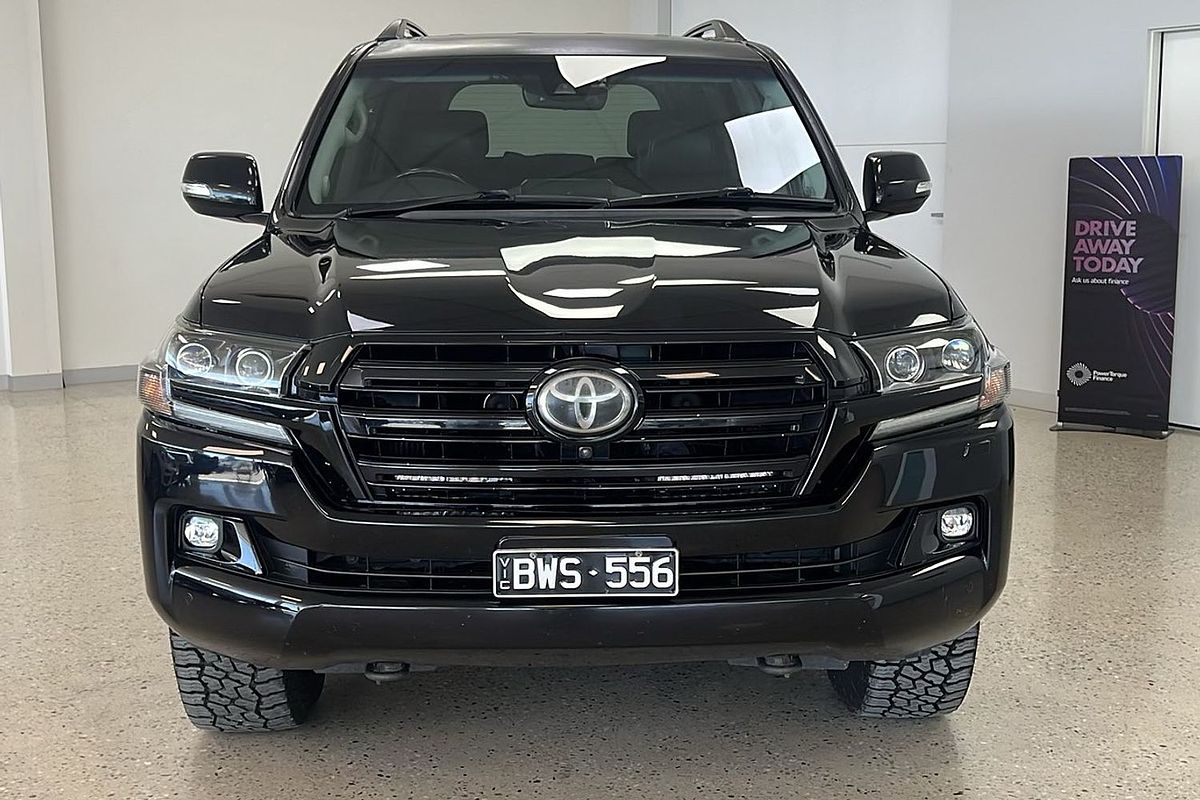 2016 Toyota Landcruiser Sahara VDJ200R