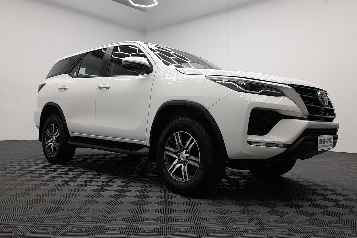 2023 Toyota Fortuner GX GUN156R