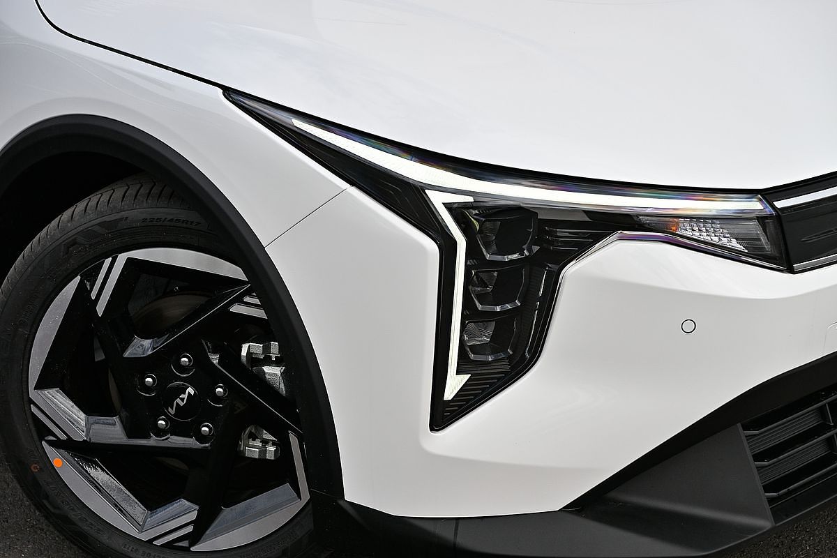 2025 Kia K4 Sport CL4m