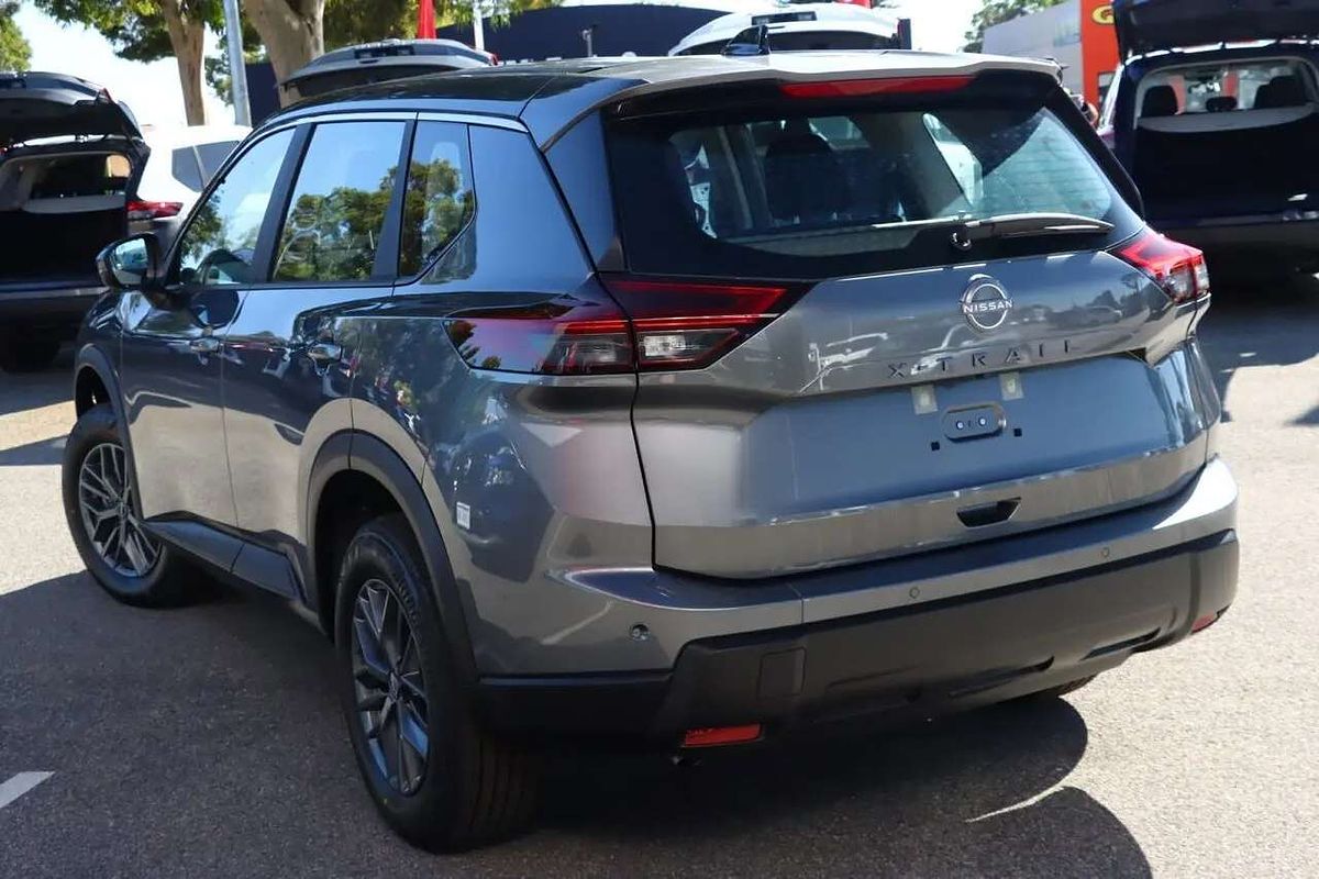 2026 Nissan X-TRAIL ST T33