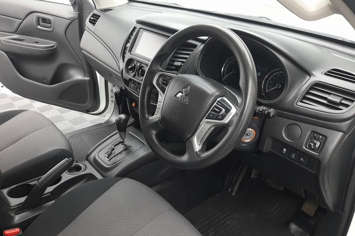 2022 Mitsubishi Triton GLX MR Rear Wheel Drive