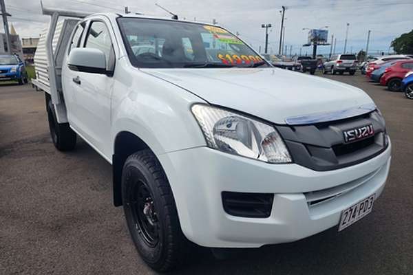 2015 Isuzu D-MAX SX 4X4