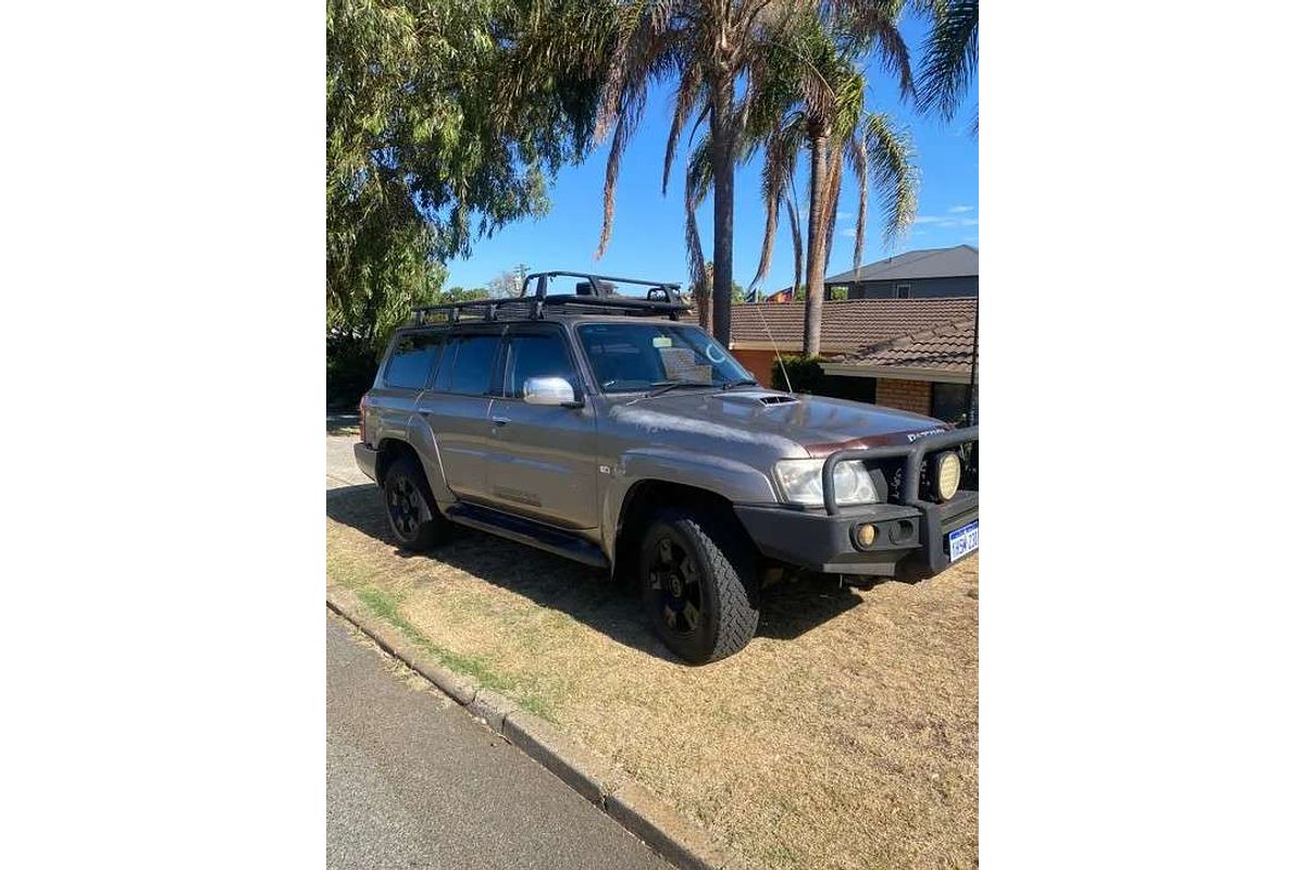 2009 Nissan Patrol ST GU 6