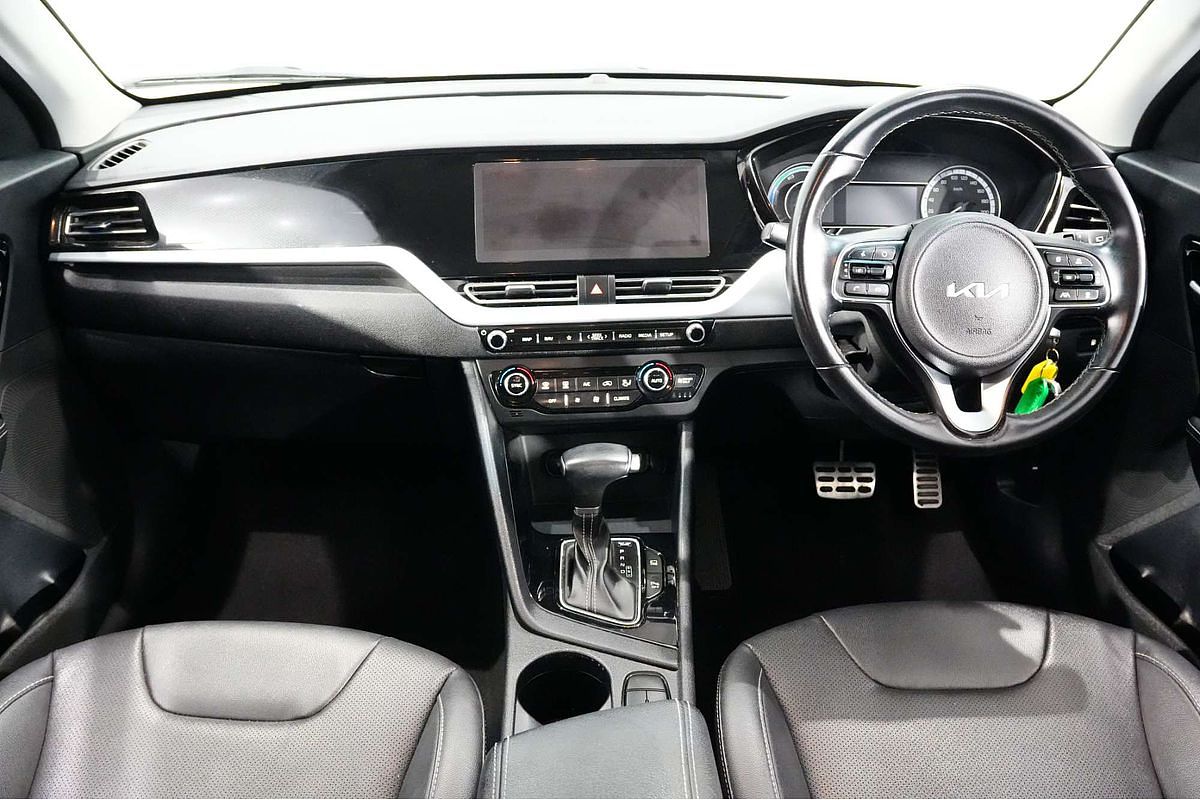 2021 Kia Niro Hybrid Sport DE