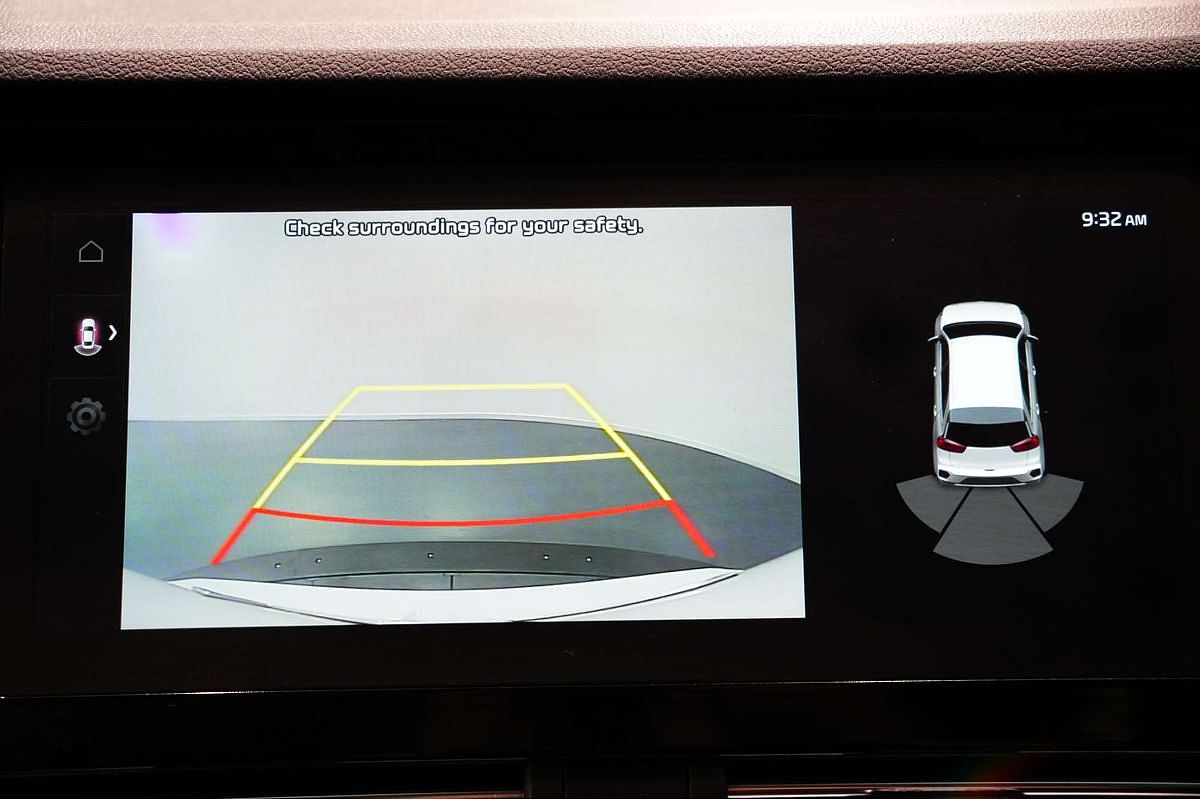 2021 Kia Niro Hybrid Sport DE