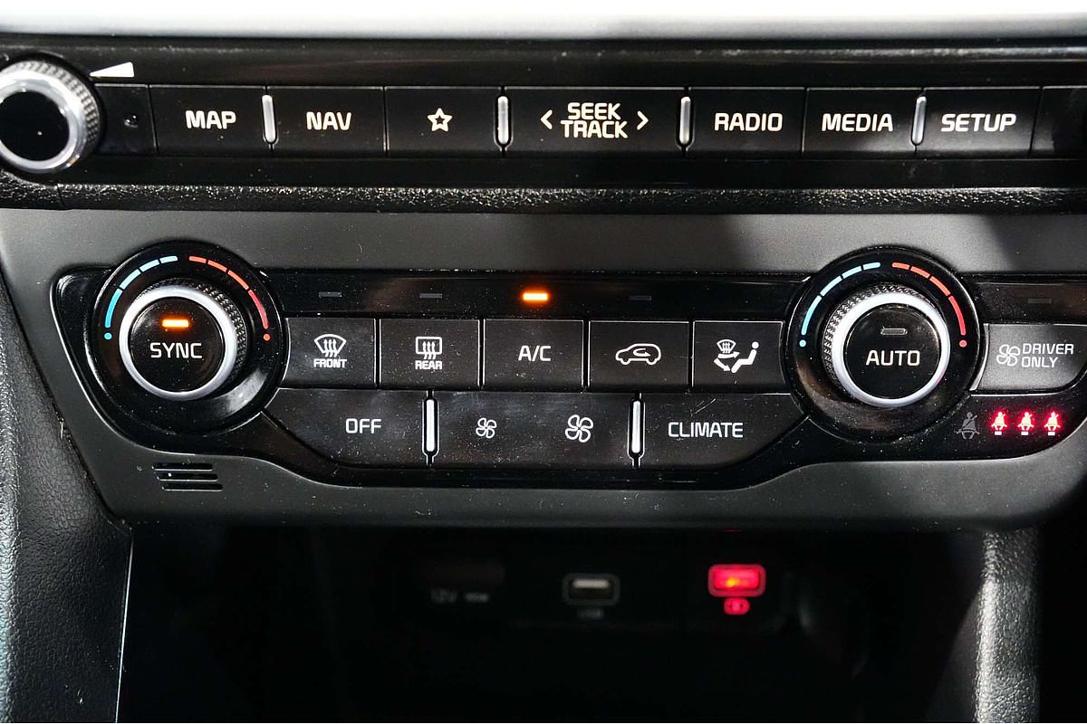 2021 Kia Niro Hybrid Sport DE