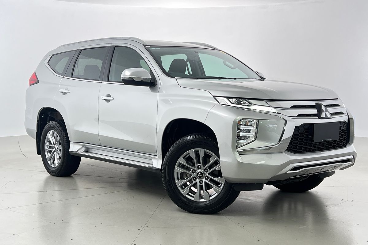 2022 Mitsubishi Pajero Sport GLX QF