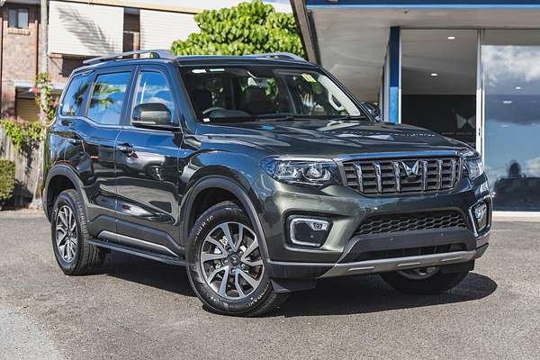 2025 Mahindra Scorpio Z8L