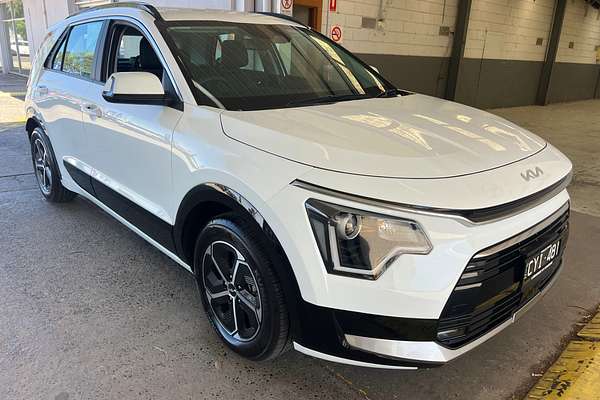 2023 Kia Niro HEV S SG2