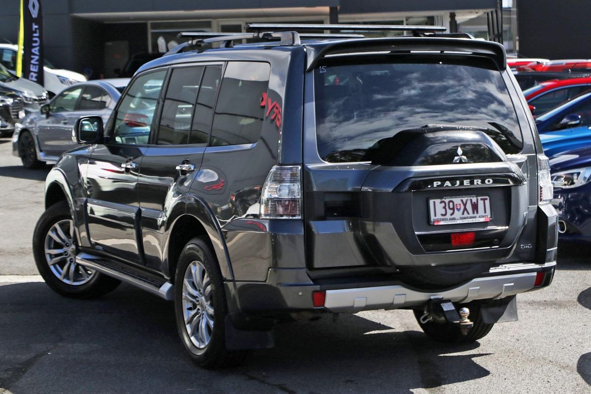 2017 Mitsubishi Pajero GLS NX