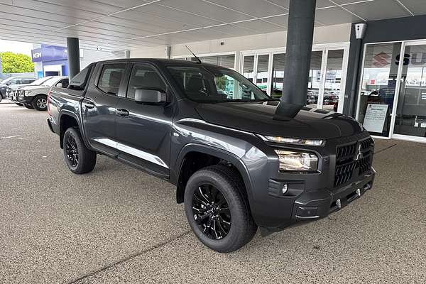 2025 Mitsubishi Triton GLX-R MV 4X4