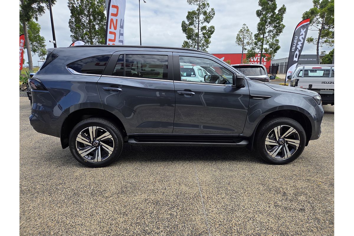 2026 Isuzu MU-X LS-T