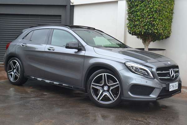2015 Mercedes-Benz GLA-Class GLA250 X156