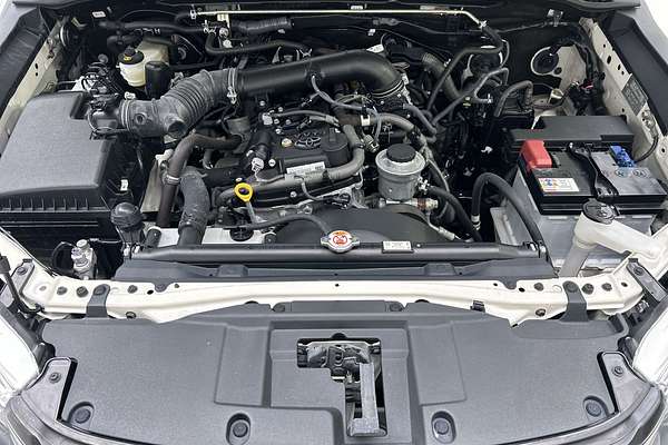 2020 Toyota Hilux Workmate TGN121R Rear Wheel Drive thumb-9