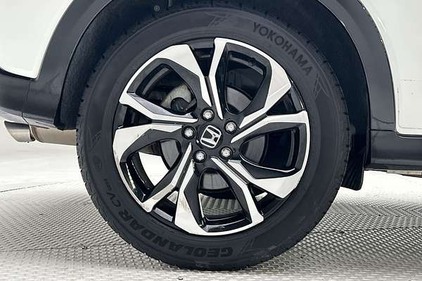 2018 Honda HR-V RS thumb-9