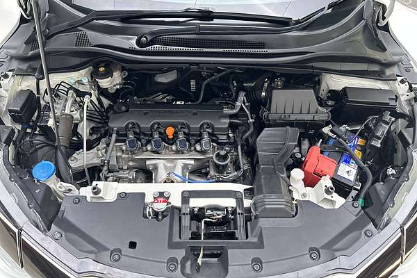 2018 Honda HR-V RS thumb-10