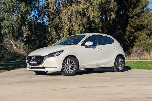 2022 Mazda 2 G15 EVOLVE 200R