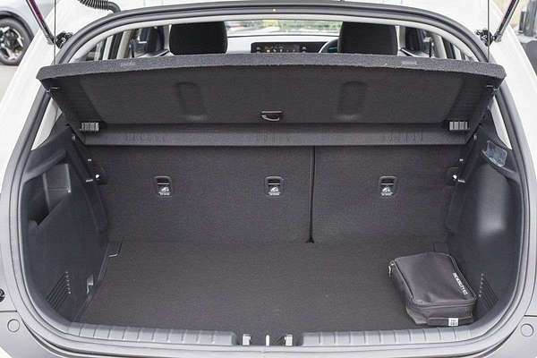 2026 Kia Stonic S YB PE2 thumb-16