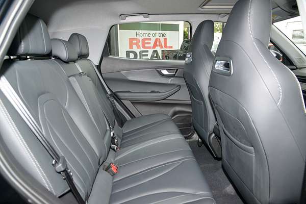 2025 Chery Tiggo 4 Hybrid Ultimate thumb-8