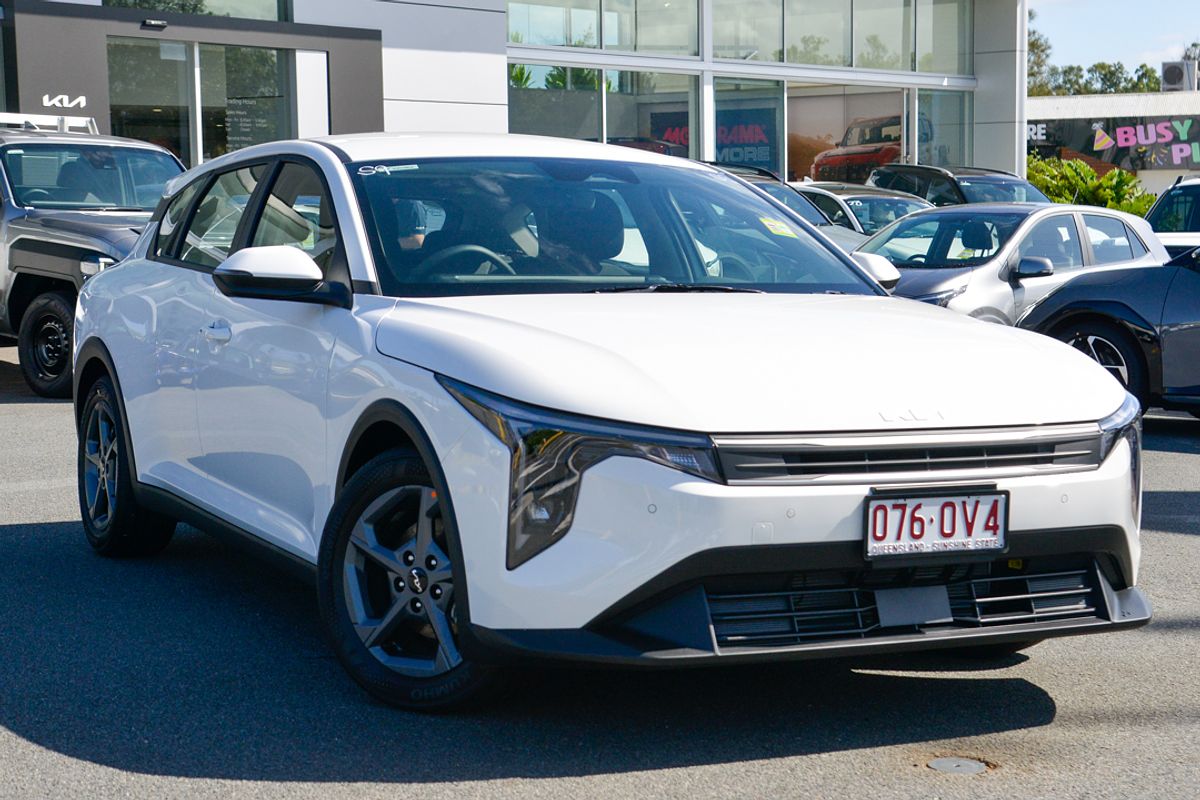 2025 Kia K4 S CL4m