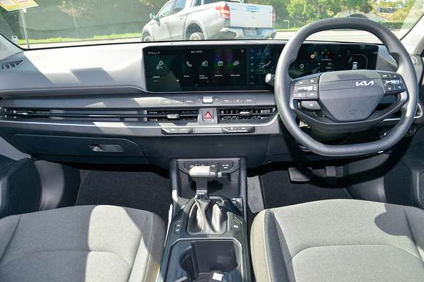 2025 Kia K4 S CL4m thumb-16