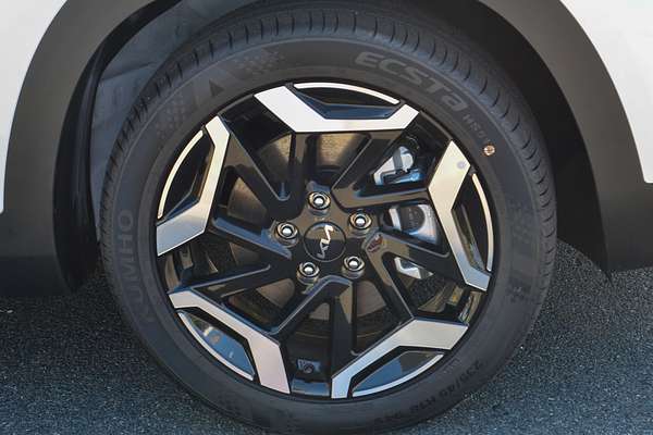 2025 Kia Seltos GT-Line SP2 PE thumb-3