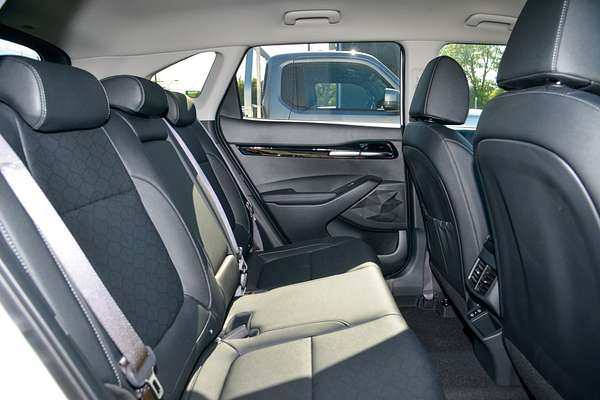 2025 Kia Seltos GT-Line SP2 PE thumb-9