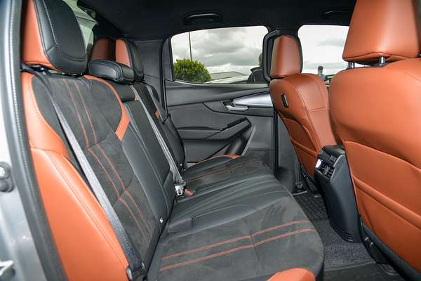 2025 Mazda BT-50 SP TF 4X4 thumb-8