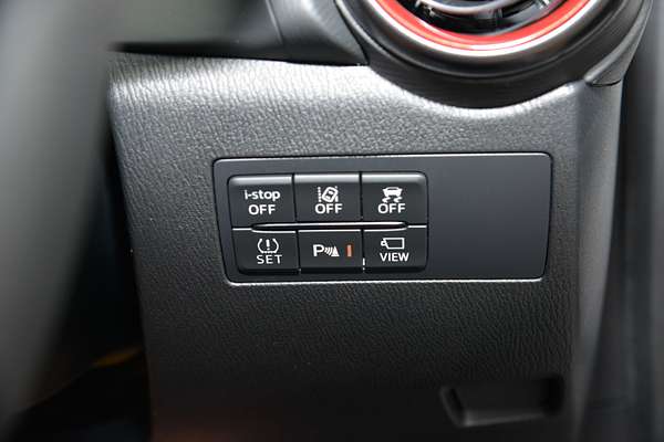 2025 Mazda 2 G15 GT DL Series thumb-15