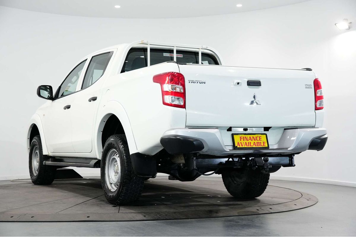 2018 Mitsubishi Triton GLX MQ 4X4