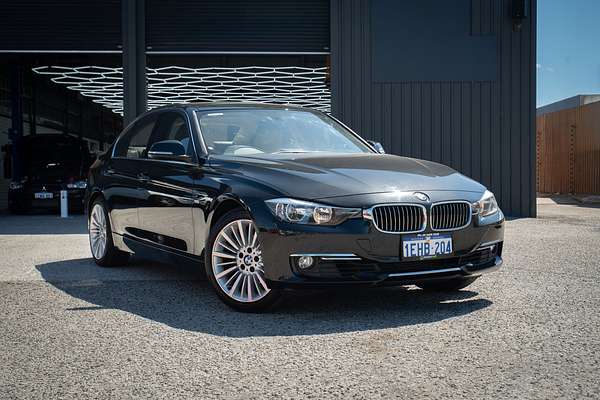 2013 BMW 3 Series 320i F30