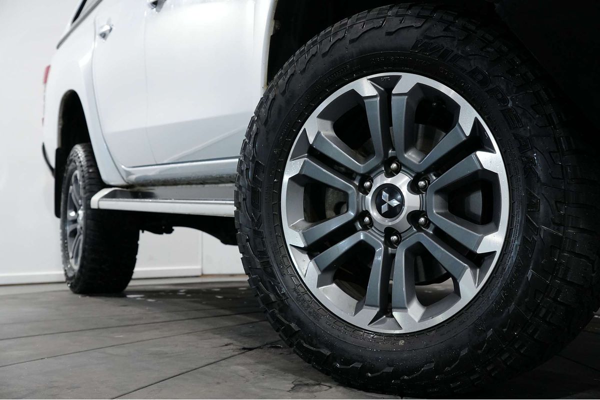 2022 Mitsubishi Triton GLS MR 4X4