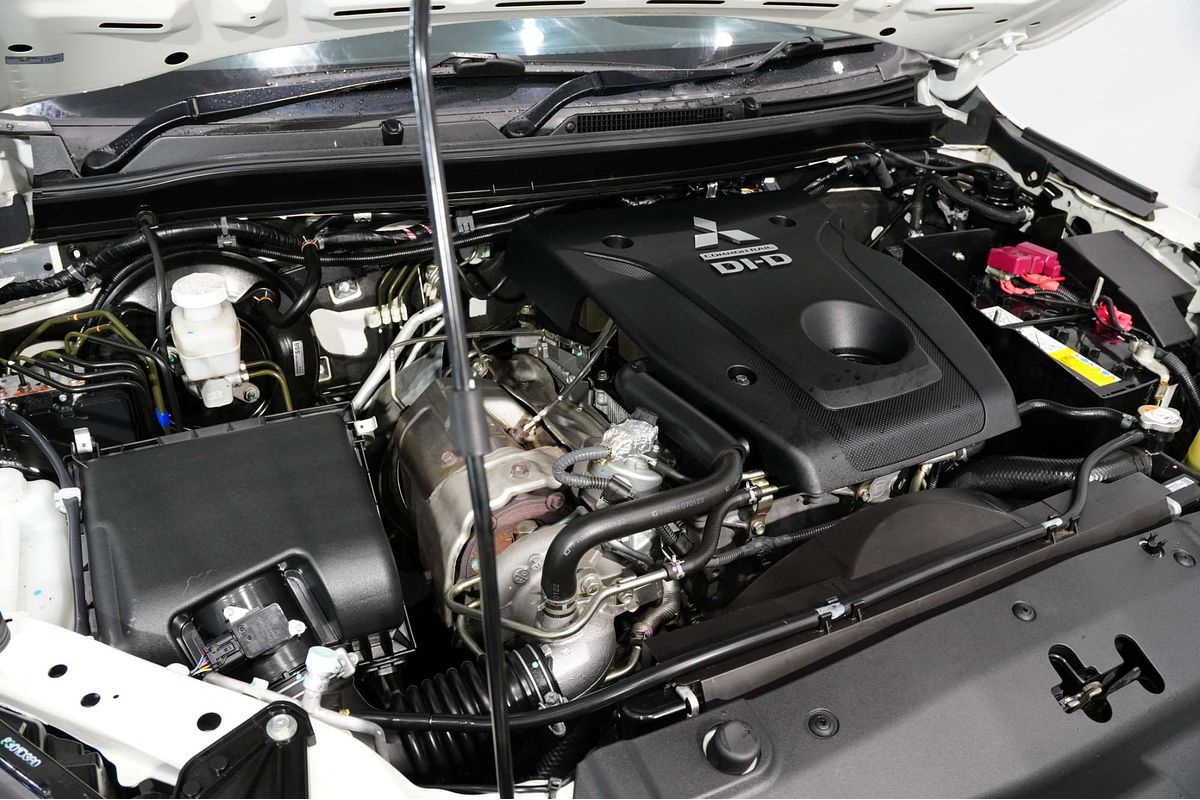 2022 Mitsubishi Triton GLS MR 4X4