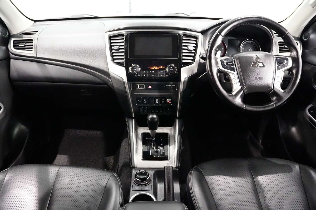 2022 Mitsubishi Triton GLS MR 4X4