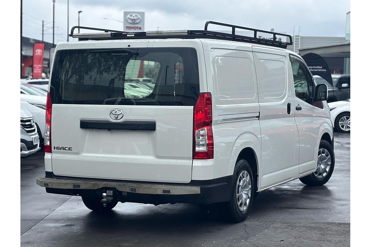 2022 Toyota Hiace GDH300R LWB