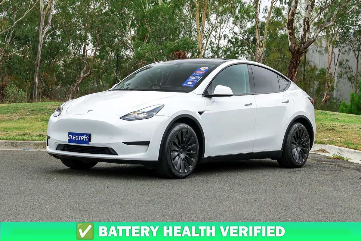 2023 Tesla Model Y Rear-Wheel Drive
