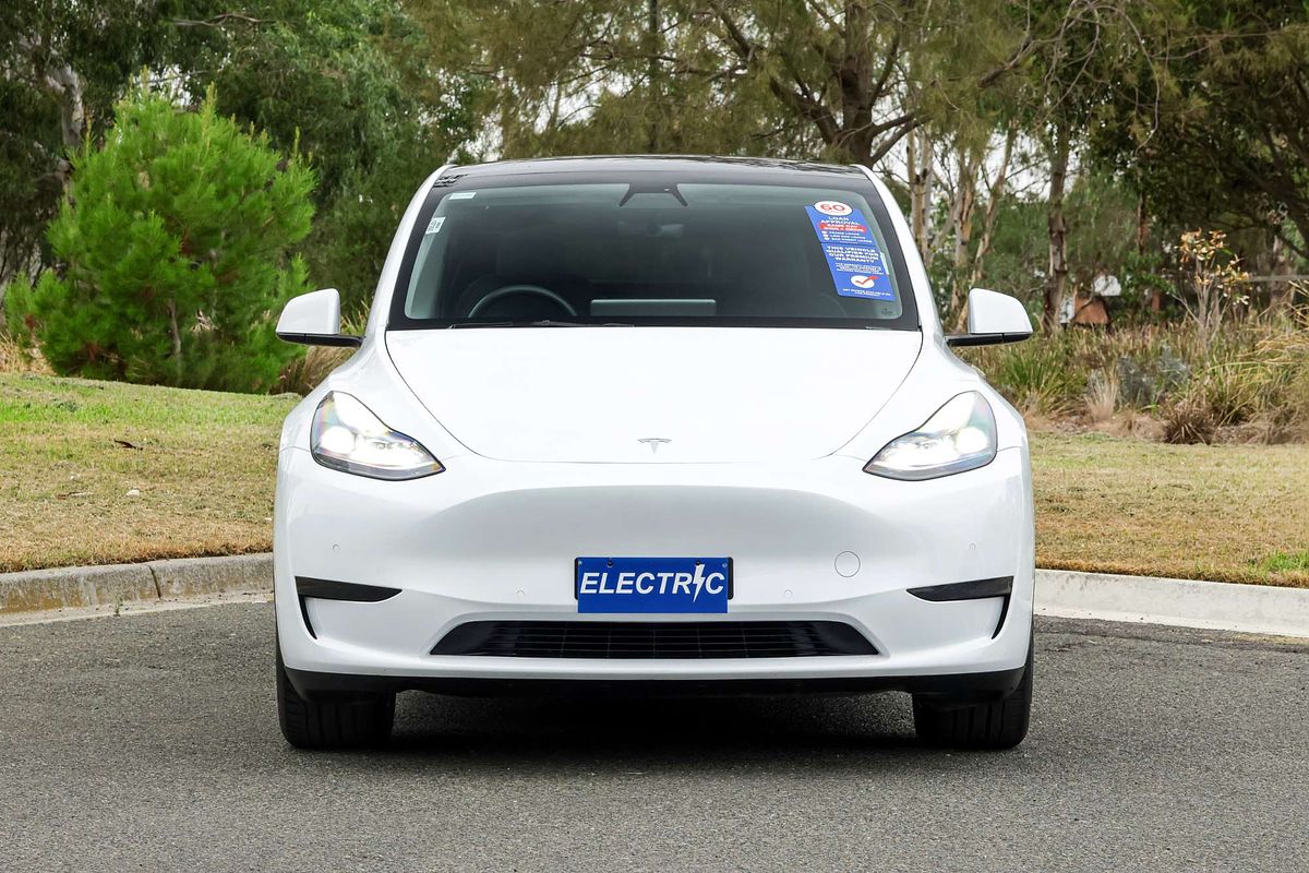 2023 Tesla Model Y Rear-Wheel Drive