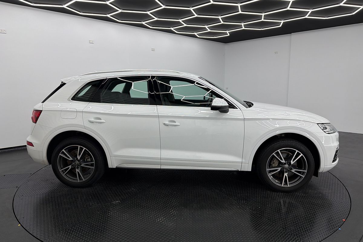 2020 Audi Q5 45 TFSI design FY