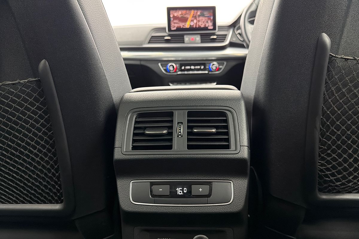 2020 Audi Q5 45 TFSI design FY