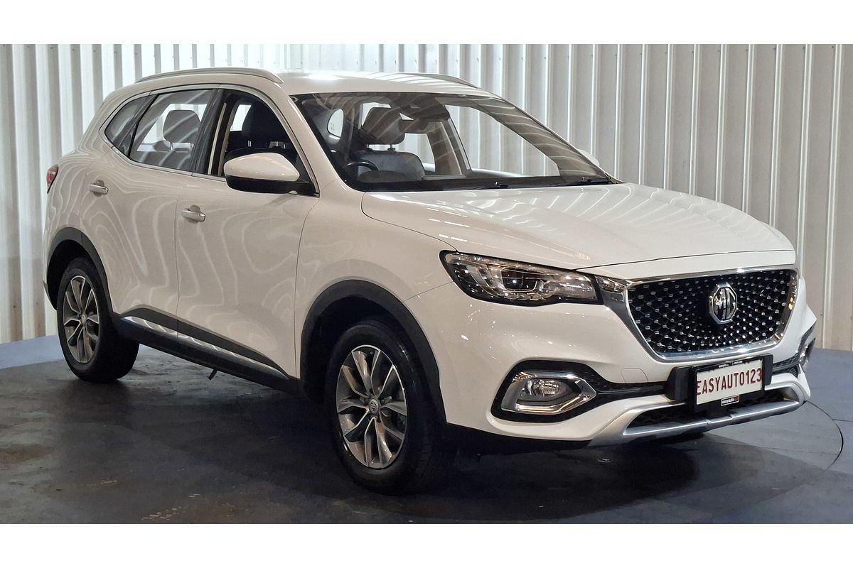 2022 MG HS Core SAS23