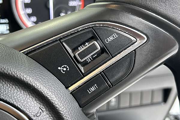 2022 Suzuki Swift GL Plus Special Edition AZ Series II thumb-17